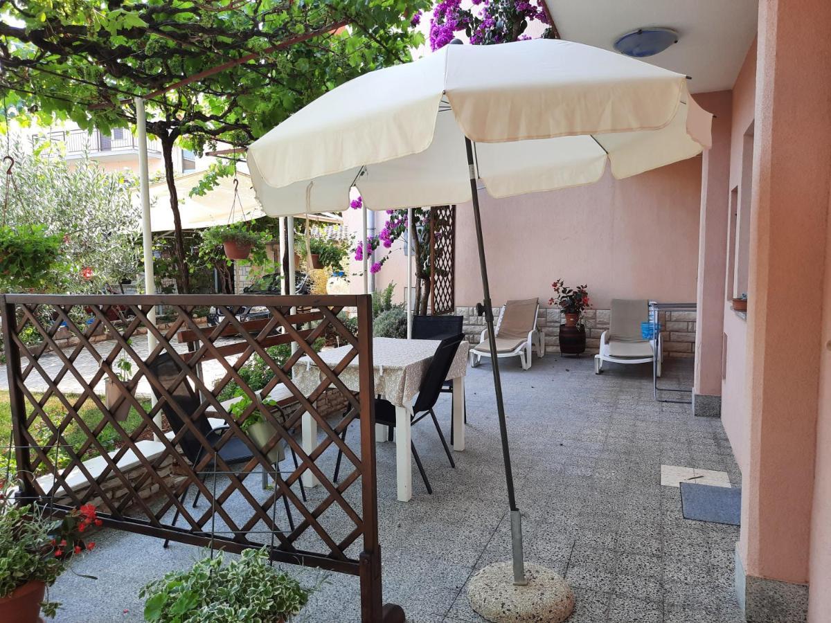 Apartment Nino In PUY 외부 사진